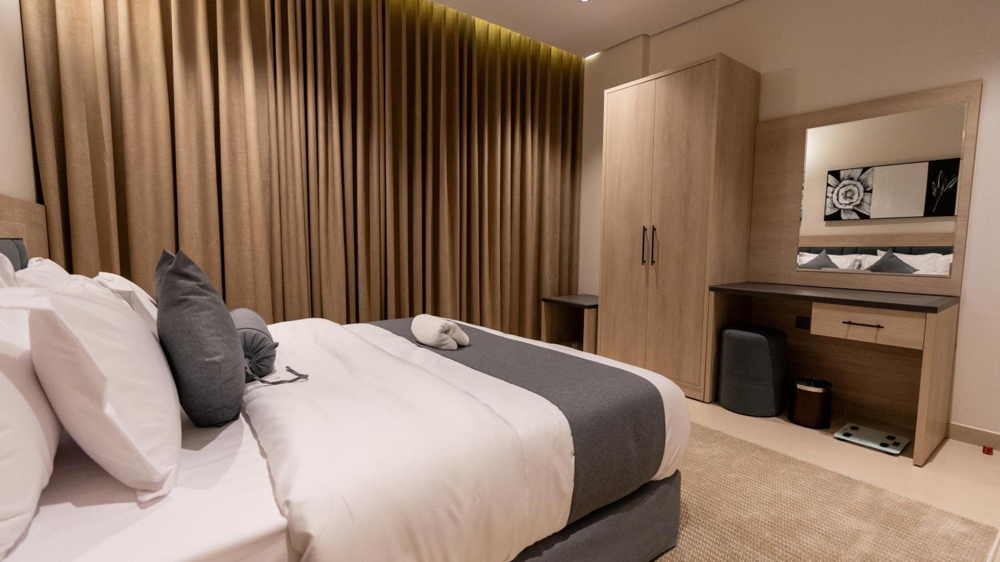 Brzeen Hotel Riyad Extérieur photo
