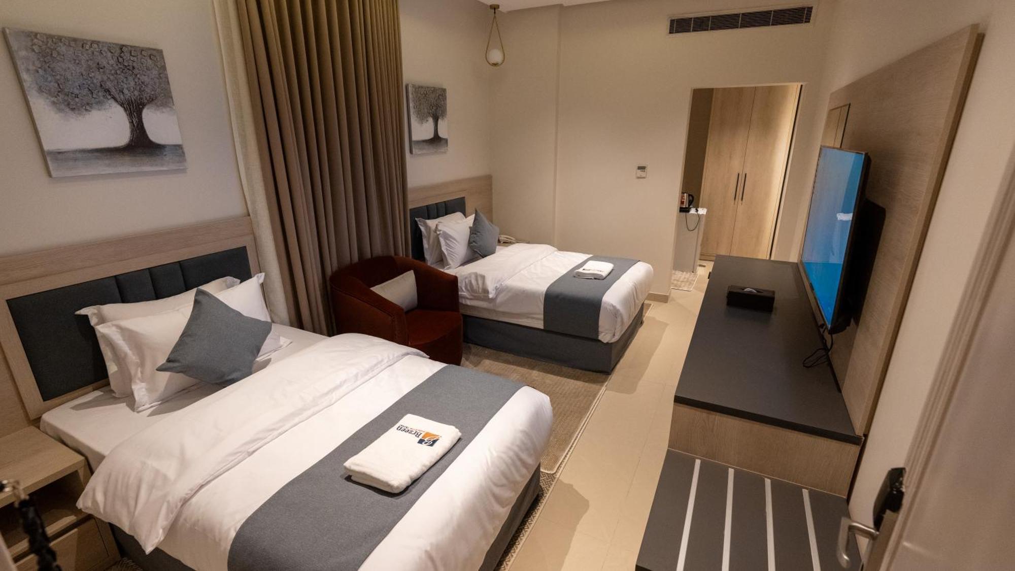 Brzeen Hotel Riyad Extérieur photo