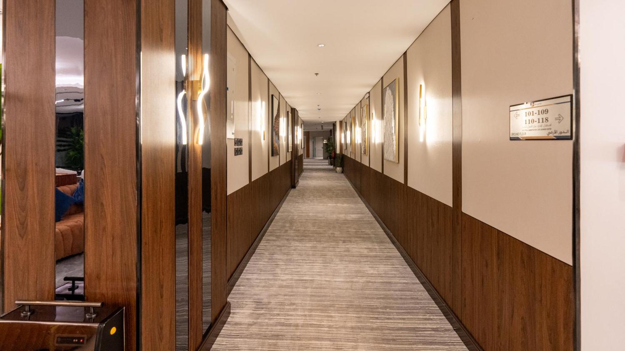 Brzeen Hotel Riyad Extérieur photo